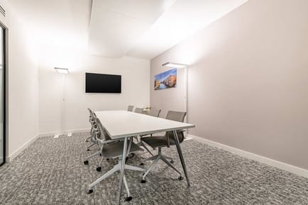 Image 11 of Regus - Kaistrasse 90