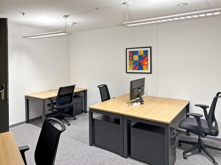 Image 13 of Regus - THE ICON VIENNA,Tower 24,3rd Floor Wiedner Gürtel 13