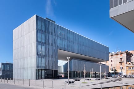 Image 1 of Regus - Piazza Carlo Magno n.21