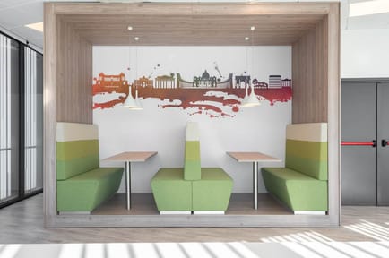 Image 5 of Regus - Piazza Carlo Magno n.21