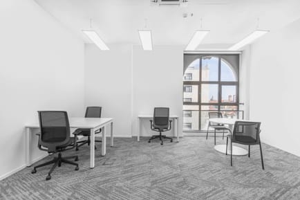 Image 4 of Regus - Via Confienza N. 10
