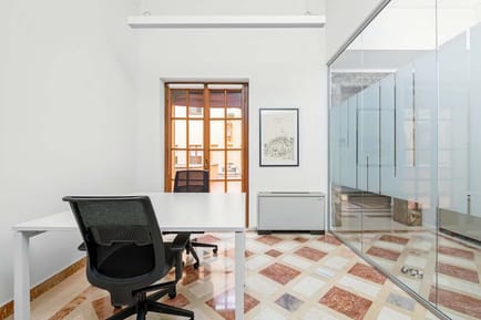 Image 13 of Regus - Via del Monte, 1,BO
