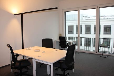 Image 4 of Regus - Johanna-Kinkel-Straße 1 + 2