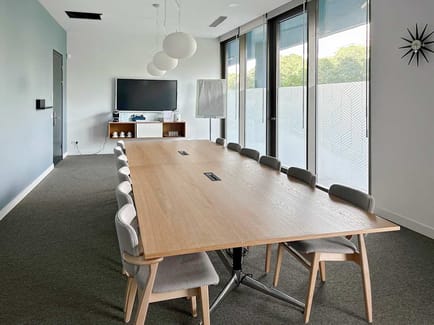 Image 3 of Spaces - 132 boulevard Michelet