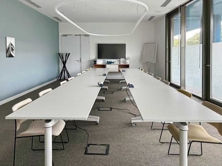 Image 9 of Spaces - 132 boulevard Michelet