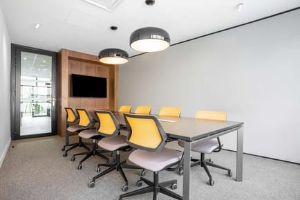 Image 3 of Signature - Centre Les Grands Hommes,Place des Grands Hommes