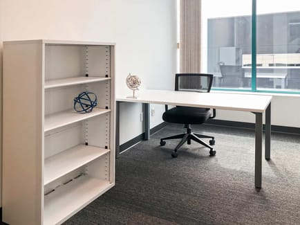 Image 4 of Regus - 13353 Commerce Parkway,Unit 2353