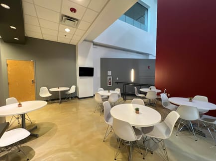 Image 6 of Spaces - 280 Towerview Ct,1st Floor