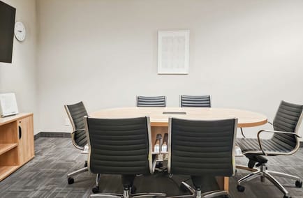 Image 9 of Regus - 125 COMMERCE VALLEY DR. W,Suite 802