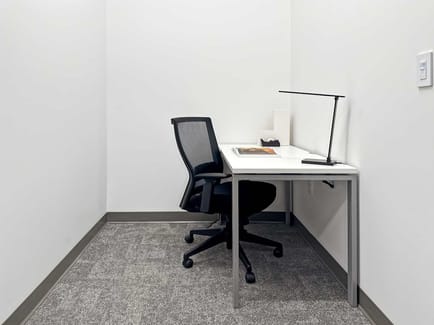 Image 4 of Spaces - 15150 W Park Place,2nd Floor