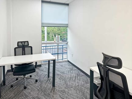 Image 4 of Regus - 3300 Gateway Centre Blvd,1st Floor