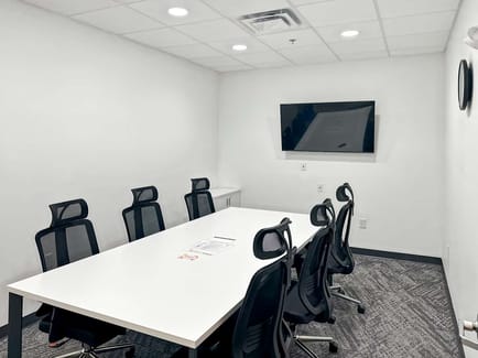 Image 9 of Regus - 3300 Gateway Centre Blvd,1st Floor