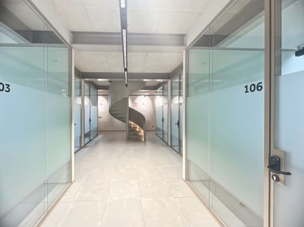 Image 10 of Regus - Rua das Fontainhas, 86