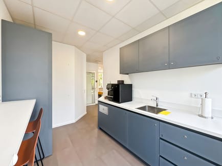 Image 12 of Regus - Rößlerstraße 94