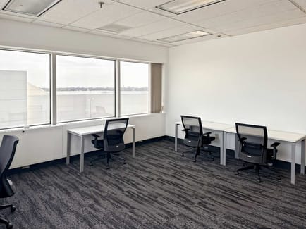 Image 8 of Regus - 301 N Elm St,Suite 600