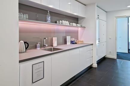 Image 6 of Signature - Signature by Regus Watermark,Überseeallee 10