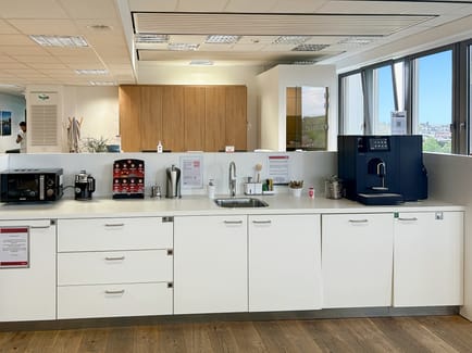 Image 20 of Regus - 6th floor,Kokkolastrasse 5