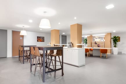 Image 2 of Regus - Via XII Ottobre 1,6th floor