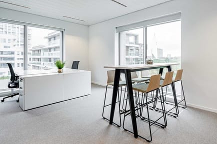 Image 4 of Spaces - Michel De Braeystraat 52