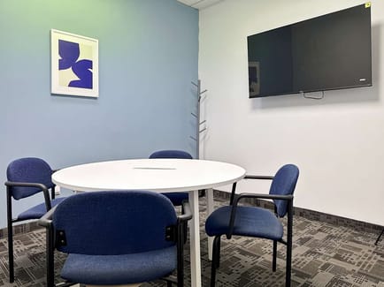 Image 3 of Hq - 111 Simcoe Street N,Suite 206