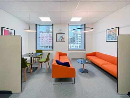 Image 12 of Regus - Via Giovanni Porzio 4