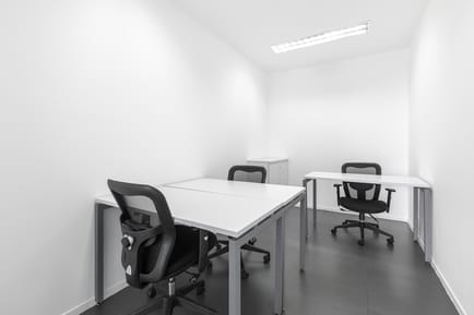 Image 9 of Regus - 2nd  Floor, Unit No. 1-4.2/A & 23-26.2/B Benoa,Square Building Jl. Bypass Ngurah Rai No. 21 A,Kedonganan, Kuta-Bali