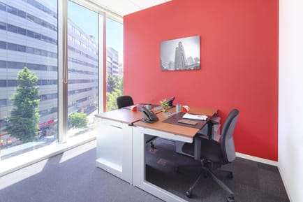 Image 4 of Regus - 3F  JR JP Hakata Building,8-1 Hakataekichuogai, Hakata-ku, Fukuoka-shi