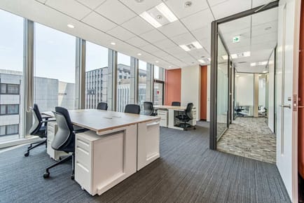Image 4 of Regus - 6F/7F Urbannat Shijyokarasuma Building,101 Kankobokocho,Shimogyo-ku, Kyoto-shi