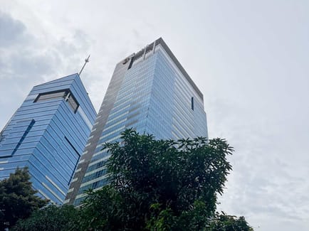 Image 1 of Regus - Jl. Dr. Ide Anak Agung Gde Agung Blok 6 No. 3,Menara Sunlife