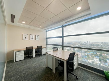 Image 18 of Regus - Unit Number 2402, 24th floor,D-33, Turbhe Midc Rd, TTC Industrial Area