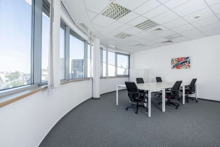 Image 4 of Regus - Northside Business Centres,Váci út 91. 2nd and 4th floor