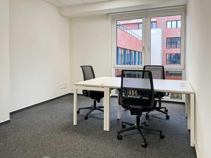 Image 12 of Regus - Montevideó utca 9