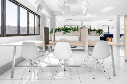 Image 2 of Regus - Regus Business Centre,Bird Sanctuary,Buiding B, Town Hill