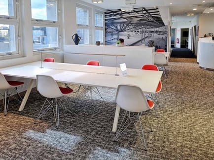 Image 11 of Regus Express - 47 place Alphonse Fiquet