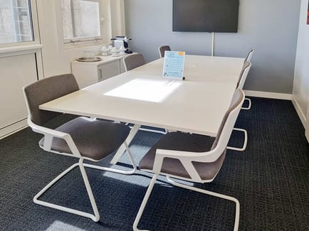 Image 9 of Regus Express - 47 place Alphonse Fiquet