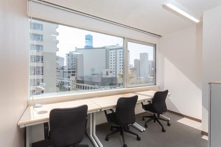 Image 7 of Regus - JR Kyushu Naha Building 5F/7F,2 Chome-3-15 Kume, Naha-shi