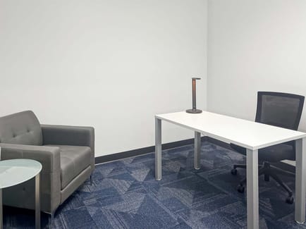 Image 4 of Regus - 1690 W. Shaw Avenue,Suite 220