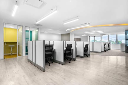 Image 6 of Regus - Street 26,  #102-20,Suite 301, Third Floor