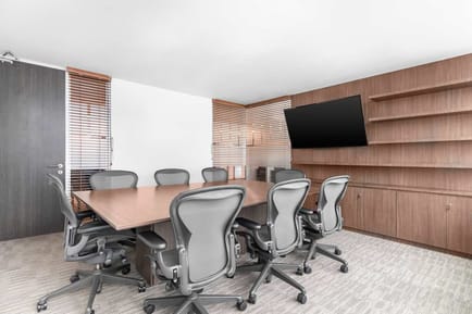 Image 9 of Regus - Street 26,  #102-20,Suite 301, Third Floor