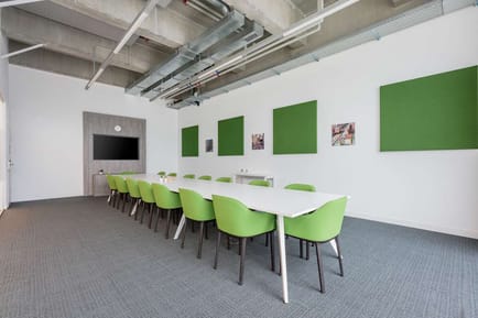 Image 8 of Regus - Route Suisse 8A