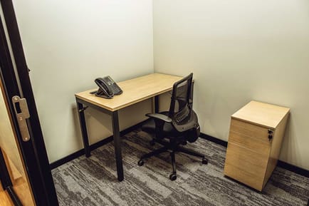 Image 4 of Regus - João Naves de Ávila Avenue