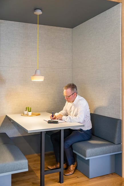 Image 5 of Regus - Regus Business Center, Carl-Zeiss-Ring 15a