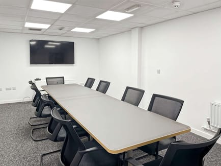 Image 3 of Regus - Castle Lane,River House