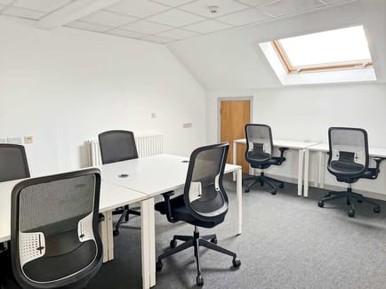 Image 4 of Regus - Castle Lane,River House