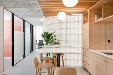 Image 18 of Spaces - Monsenyor Palmer 1