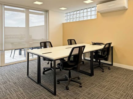 Image 4 of Regus - 1942 Carlos Gomes Avenida, Tres Figueiras