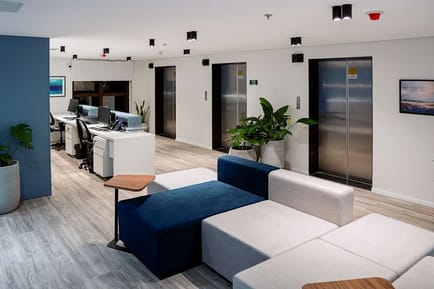 Image 13 of Regus - Rua Visconde de Nácar, 1440,Piso 19 - 20