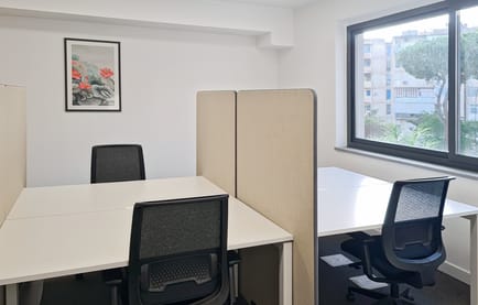 Image 13 of Regus - 351 Viale Calabria