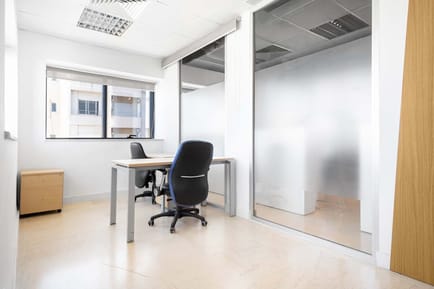Image 4 of Regus - Building "SLIM",2nd Floor, Rue de l’Euro, Imm Selim,Les Berges du Lac 2