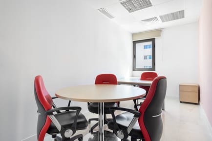Image 7 of Regus - Building "SLIM",2nd Floor, Rue de l’Euro, Imm Selim,Les Berges du Lac 2